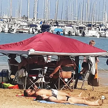 Adventure Harbour Apartman